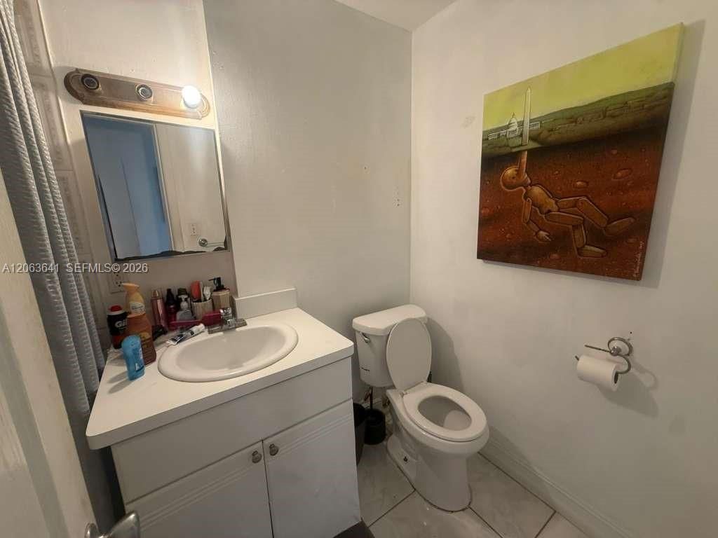 820 Euclid Ave, Unit 206, Miami Beach, FL 33139 Photo