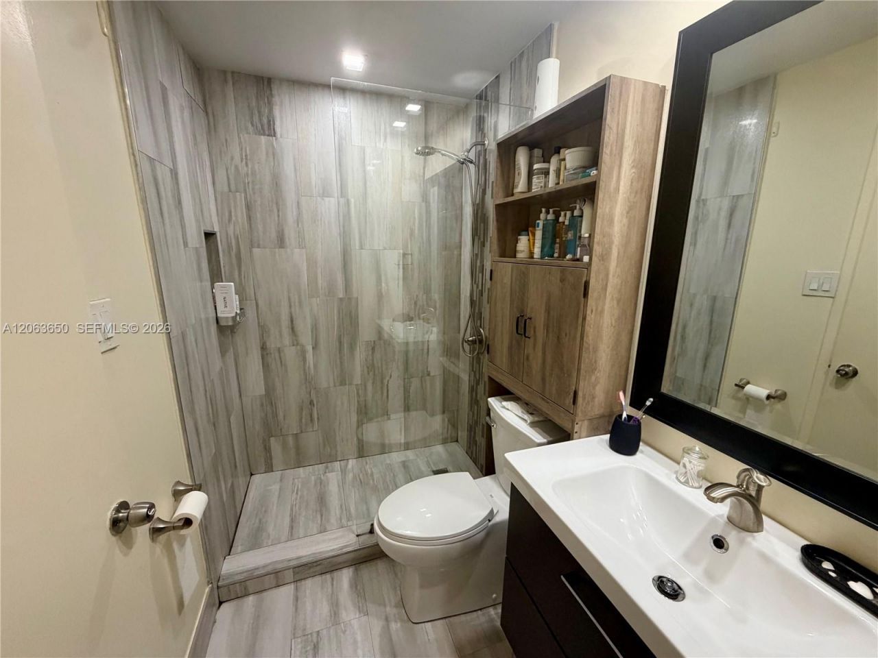 1012 Coral Club Dr, Unit 1012, Coral Springs, FL 33071 Photo