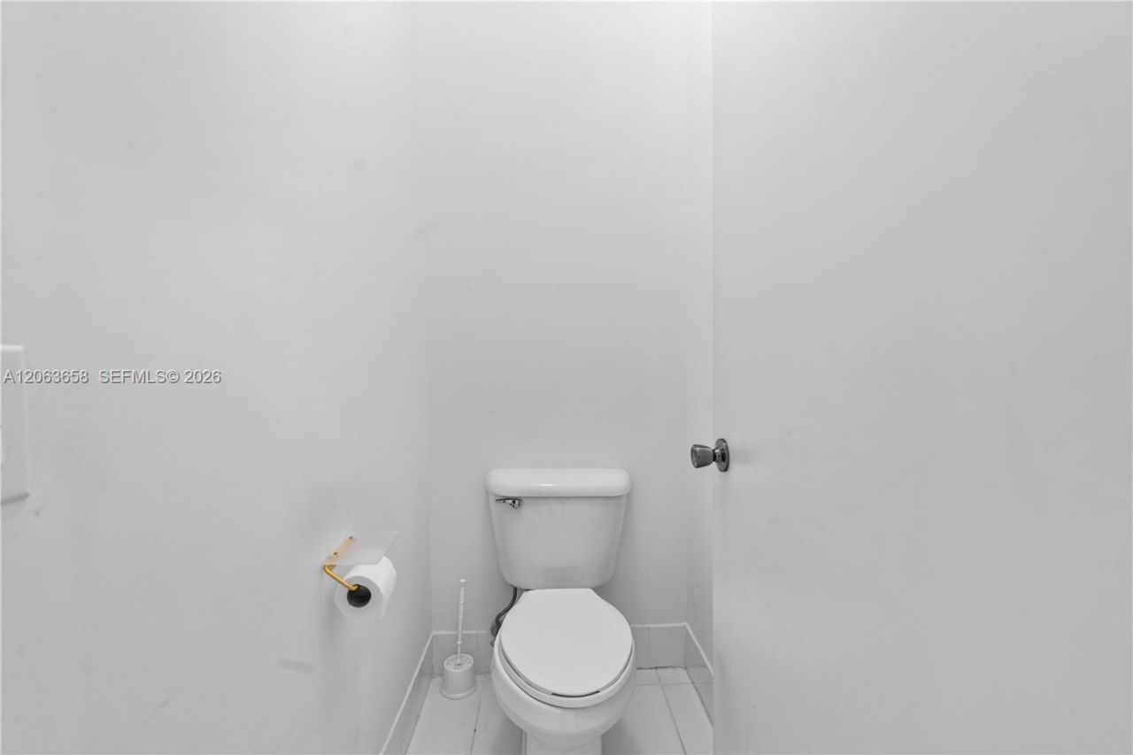 1917 SE 14th St, Homestead, FL 33035 Photo