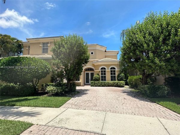 138 Tranquilla Dr , Palm Beach Gardens, FL 33418