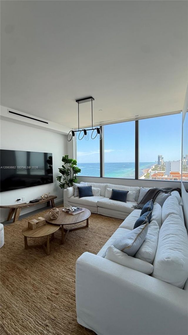 2000 S Ocean Dr, Unit 22B, Hallandale Beach, FL 33009 Photo