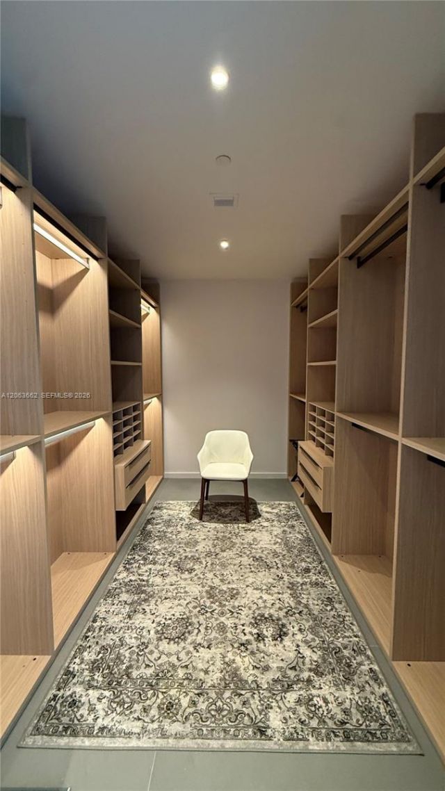 2000 S Ocean Dr, Unit 22B, Hallandale Beach, FL 33009 Photo
