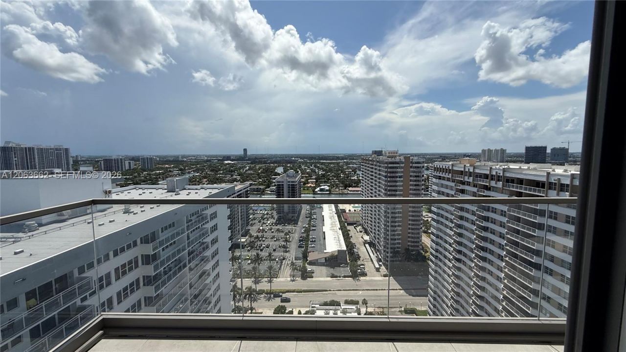 2000 S Ocean Dr, Unit 22B, Hallandale Beach, FL 33009 Photo
