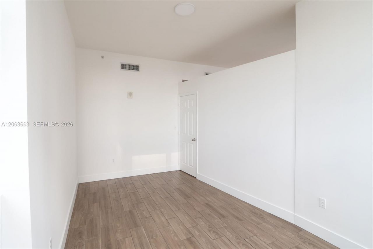 2200 NE 4th Ave , Unit 802, Miami, FL 33137 Photo
