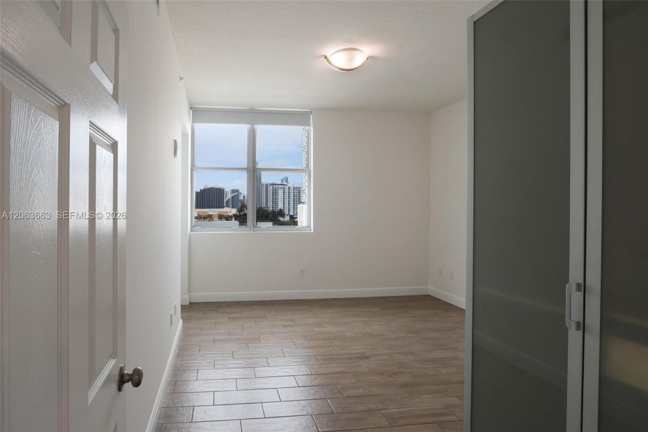 2200 NE 4th Ave , Unit 802, Miami, FL 33137 Photo
