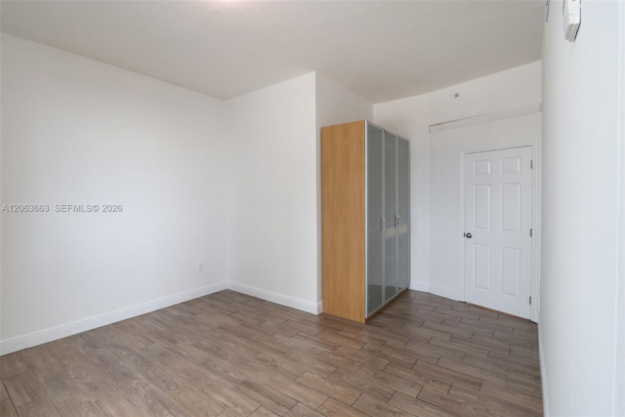 2200 NE 4th Ave , Unit 802, Miami, FL 33137 Photo