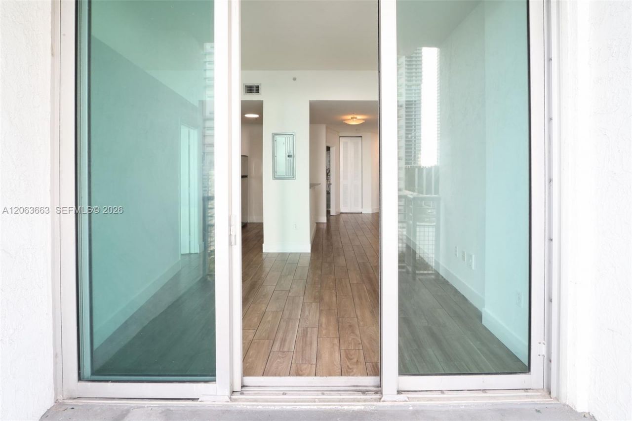 2200 NE 4th Ave , Unit 802, Miami, FL 33137 Photo