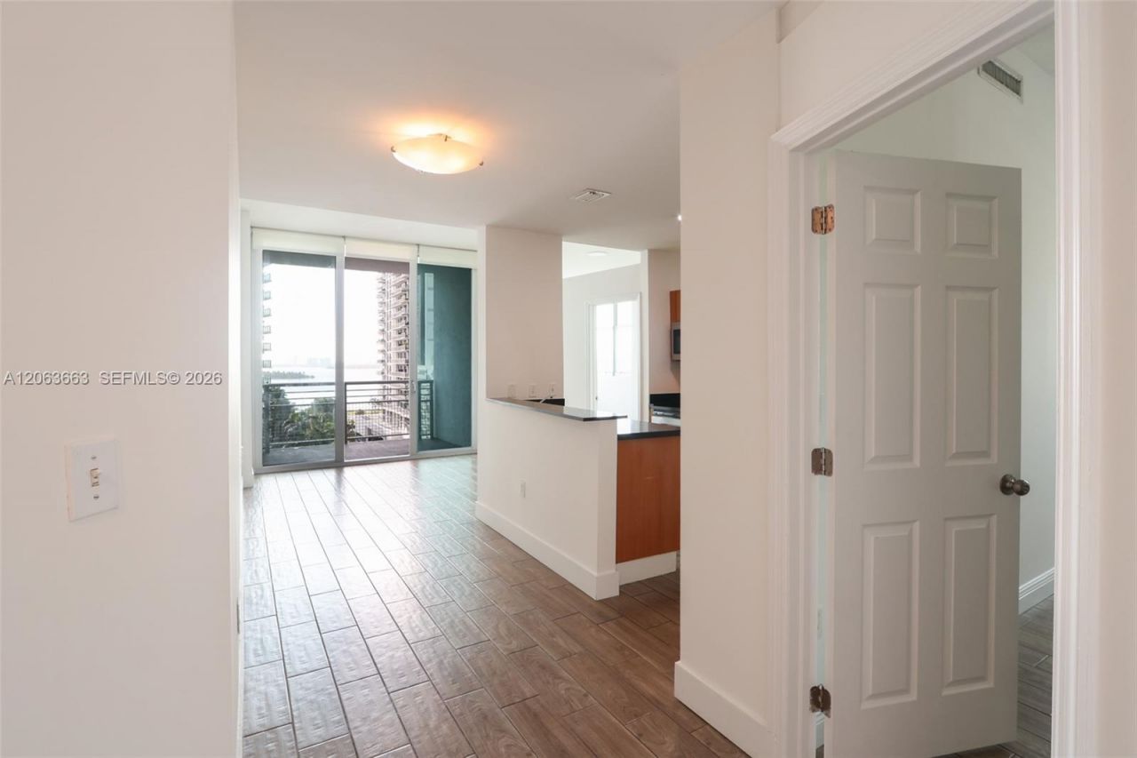 2200 NE 4th Ave , Unit 802, Miami, FL 33137 Photo
