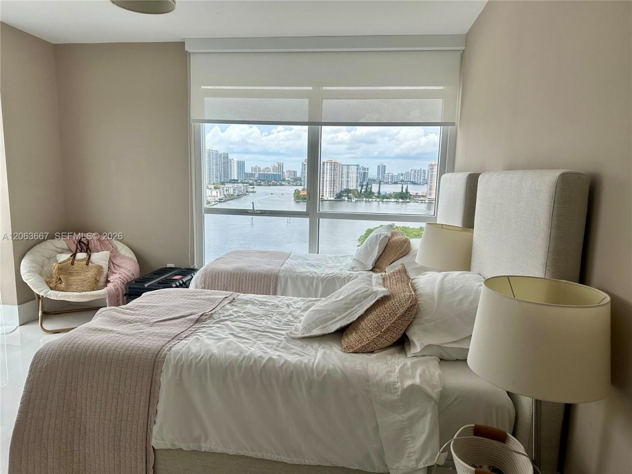 400 Sunny Isles Blvd , Unit 1401, Sunny Isles Beach, FL 33160 Photo