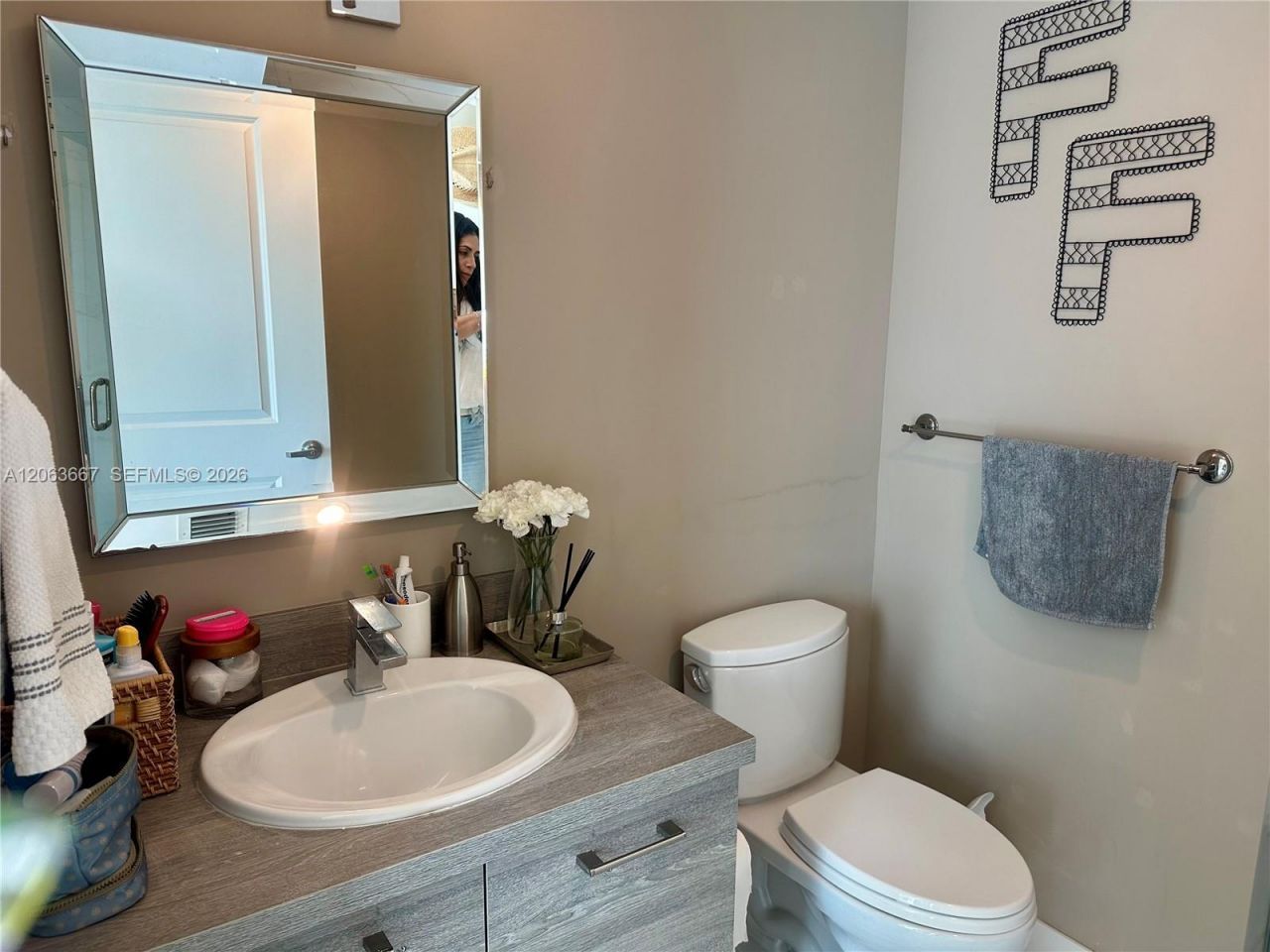 400 Sunny Isles Blvd , Unit 1401, Sunny Isles Beach, FL 33160 Photo