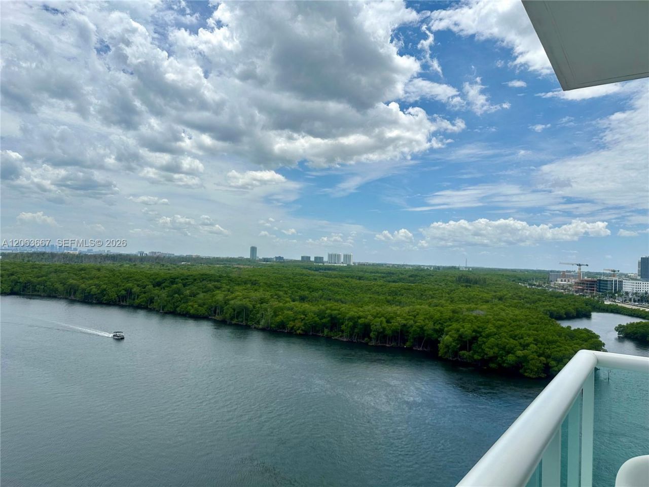 400 Sunny Isles Blvd , Unit 1401, Sunny Isles Beach, FL 33160 Photo