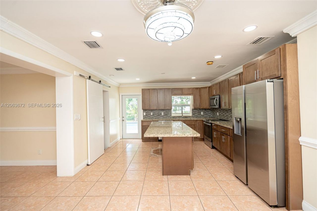 5613 Pierce St, Unit 1, Hollywood, FL 33021 Photo