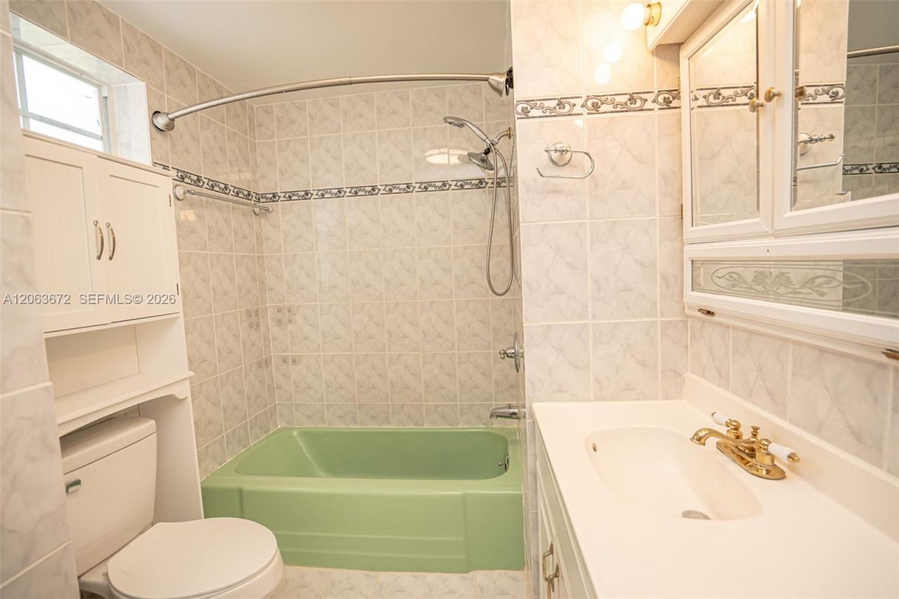 5613 Pierce St, Unit 1, Hollywood, FL 33021 Photo