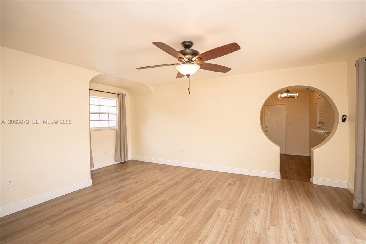 5613 Pierce St, Unit 1, Hollywood, FL 33021 Photo