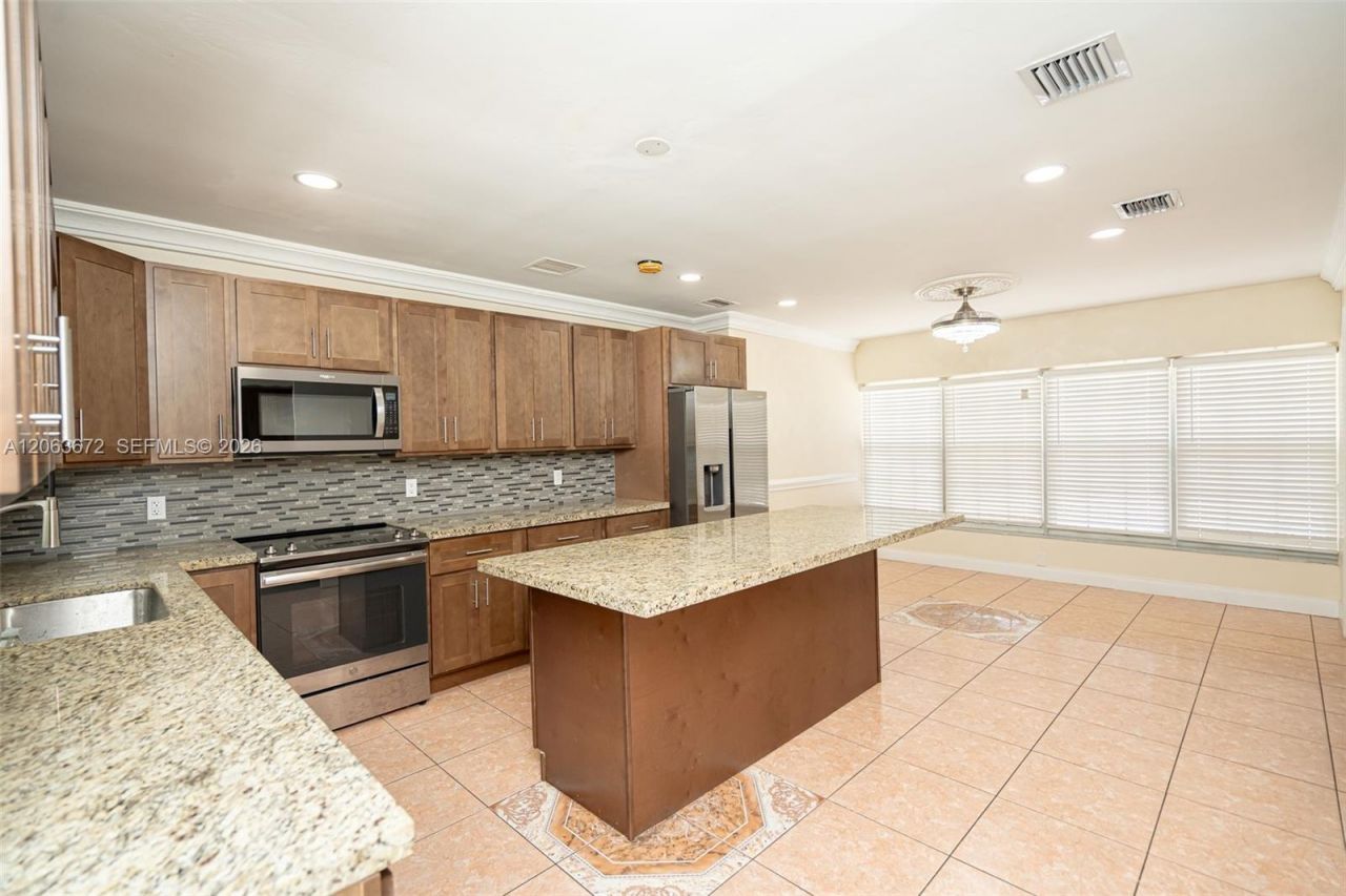 5613 Pierce St, Unit 1, Hollywood, FL 33021 Photo