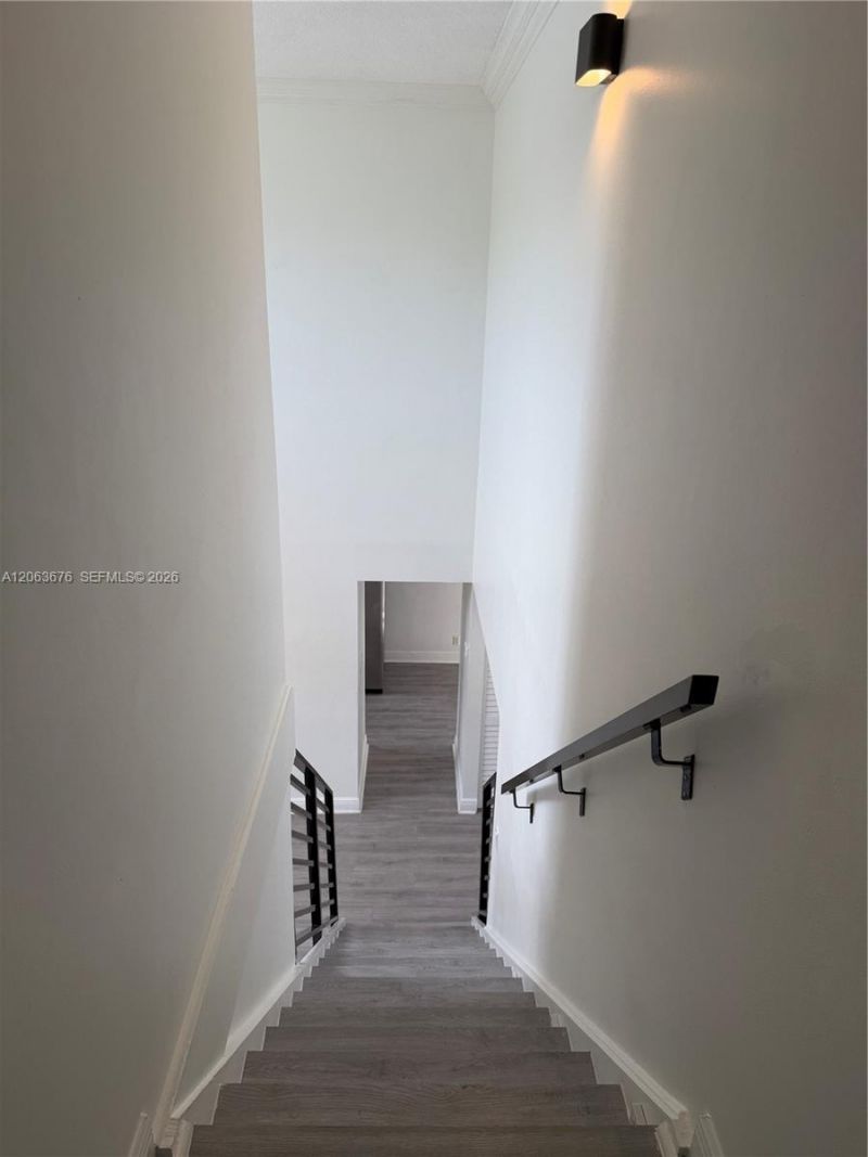 6445 NW 171st St, Hialeah, FL 33015 Photo