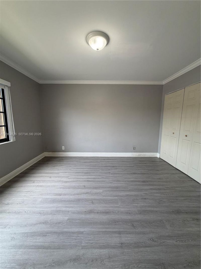 6445 NW 171st St, Hialeah, FL 33015 Photo
