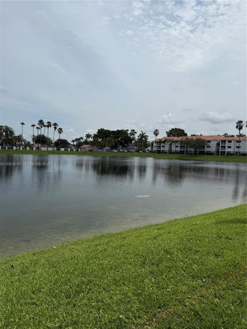 6445 NW 171st St, Hialeah, FL 33015 Photo
