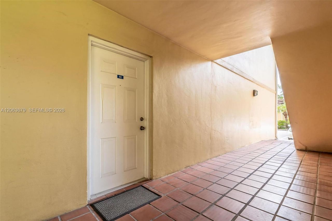 Please Call For Address, Unit 102, Miami, FL 33186 Photo