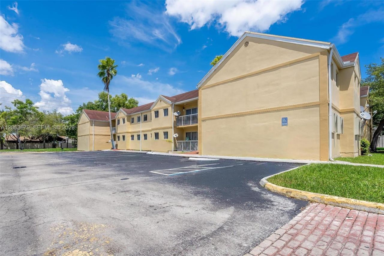 Please Call For Address, Unit 102, Miami, FL 33186 Photo