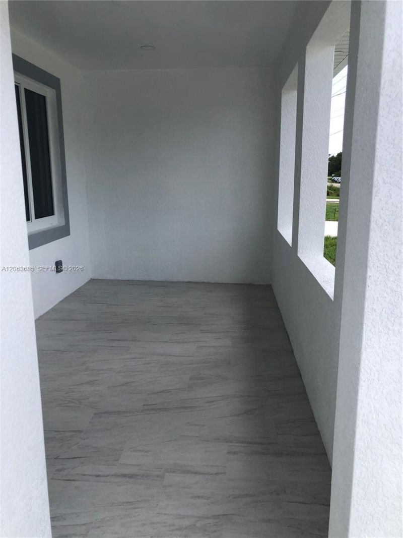 4572/4574 Golfview Blvd , Lehigh Acres, FL 33973 Photo