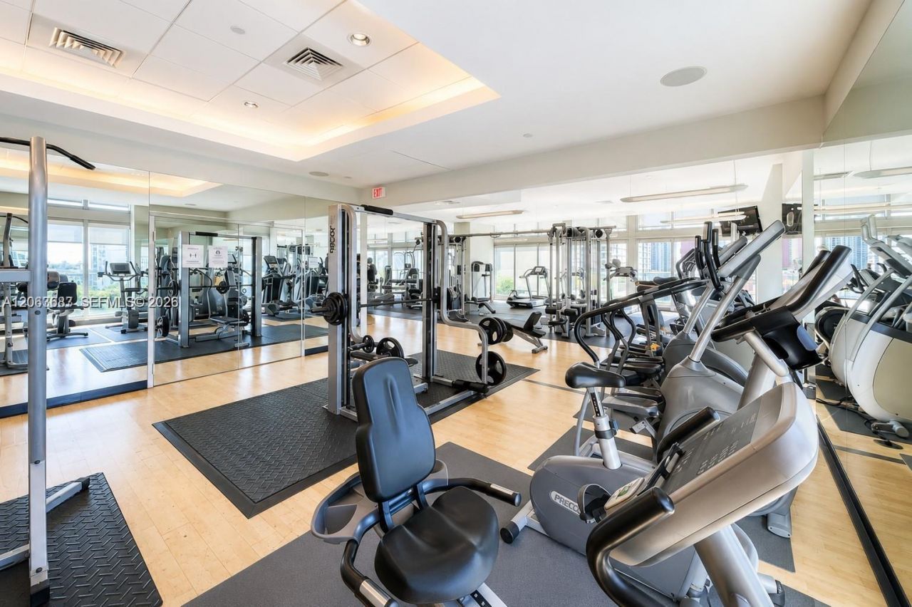 79 SW 12 St , Unit 1707, Miami, FL 33130 Photo