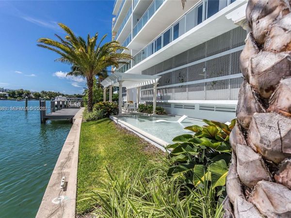 9821 E Bay Harbor Dr , Unit 706, Bay Harbor Islands, FL 33154