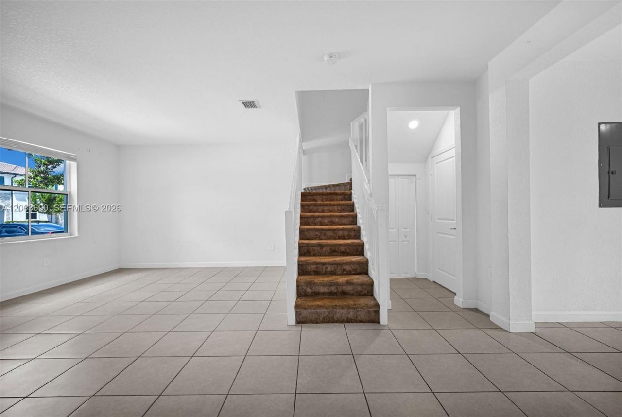 12429 NW 23rd Ct, Unit 12429, Miami, FL 33167 Photo