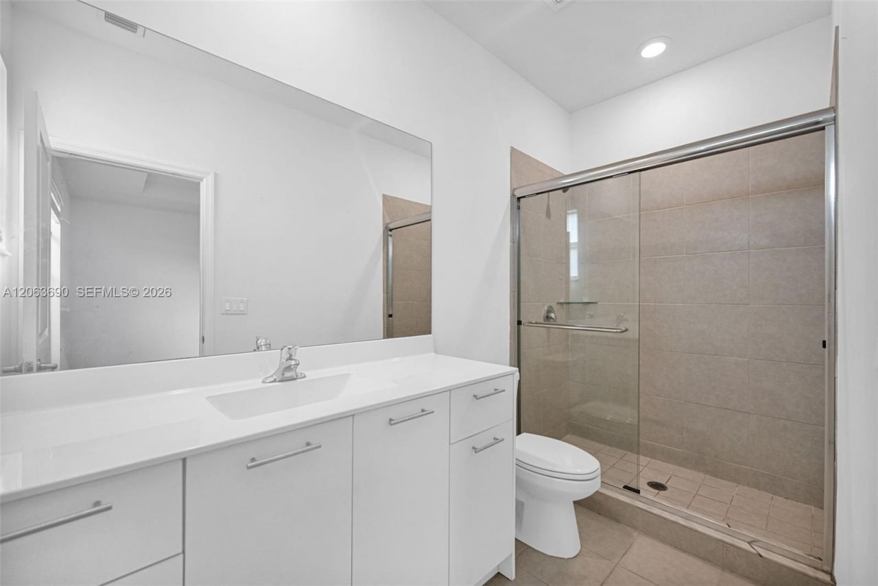 12429 NW 23rd Ct, Unit 12429, Miami, FL 33167 Photo