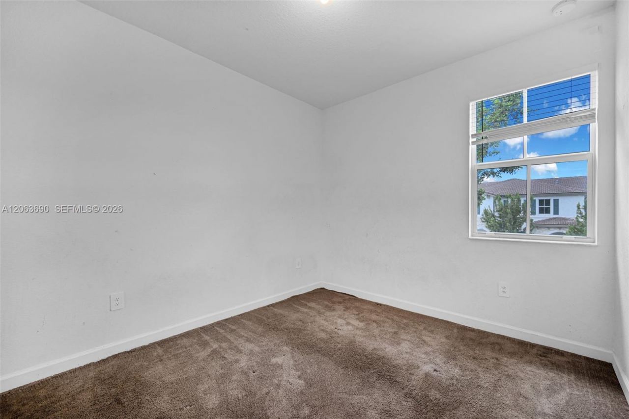 12429 NW 23rd Ct, Unit 12429, Miami, FL 33167 Photo