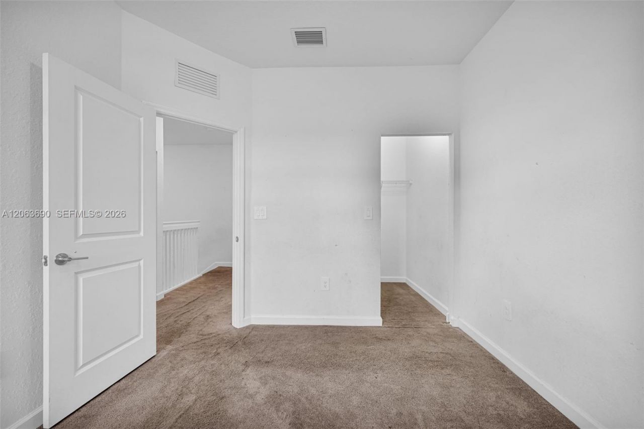 12429 NW 23rd Ct, Unit 12429, Miami, FL 33167 Photo
