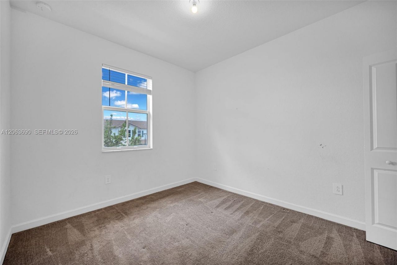 12429 NW 23rd Ct, Unit 12429, Miami, FL 33167 Photo