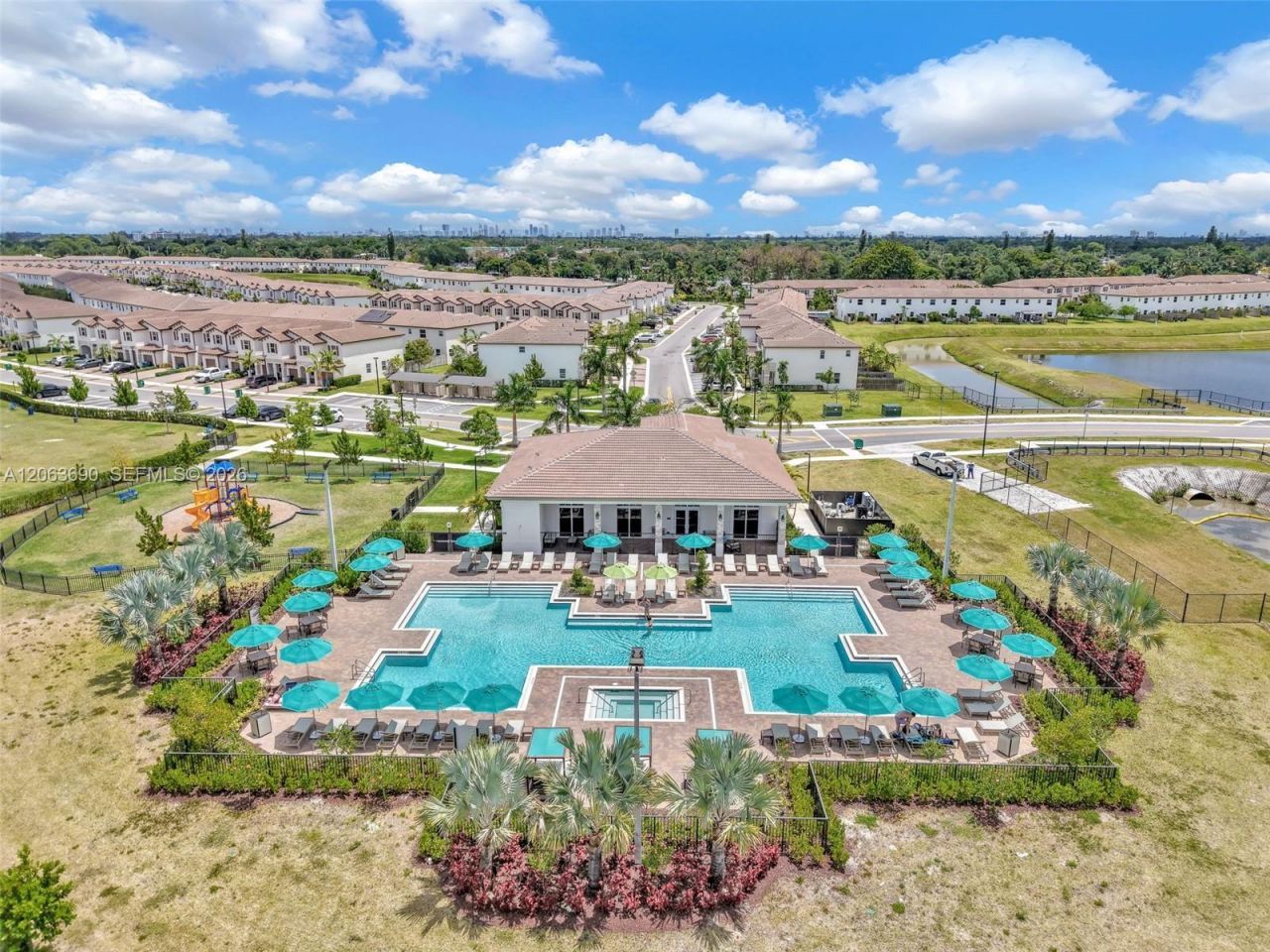 12429 NW 23rd Ct, Unit 12429, Miami, FL 33167 Photo