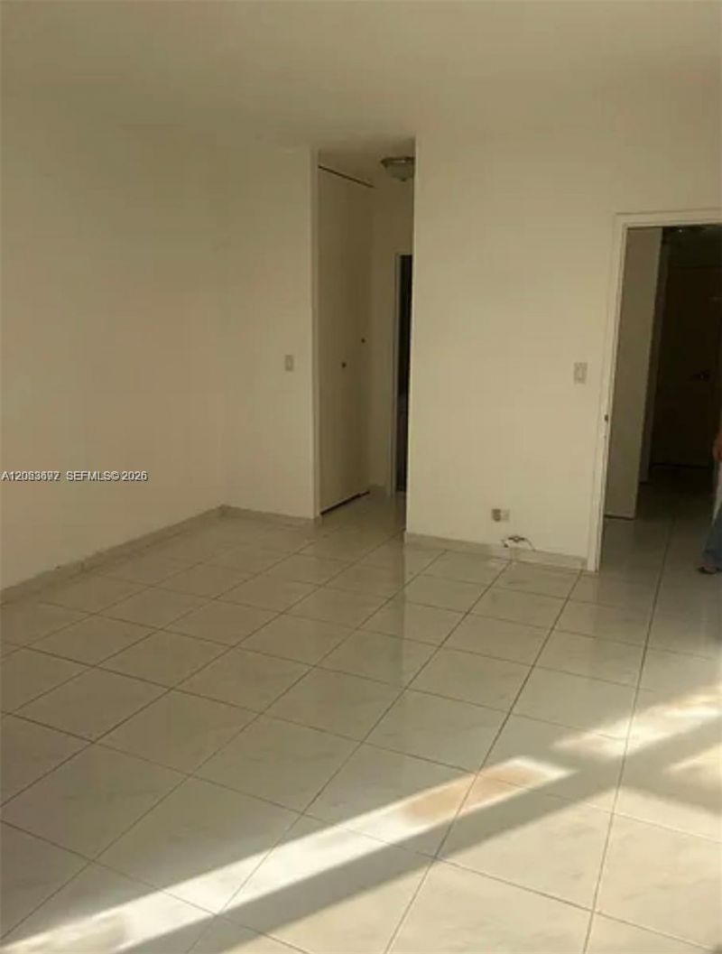 7441 Wayne Ave, Unit 14D, Miami Beach, FL 33141 Photo