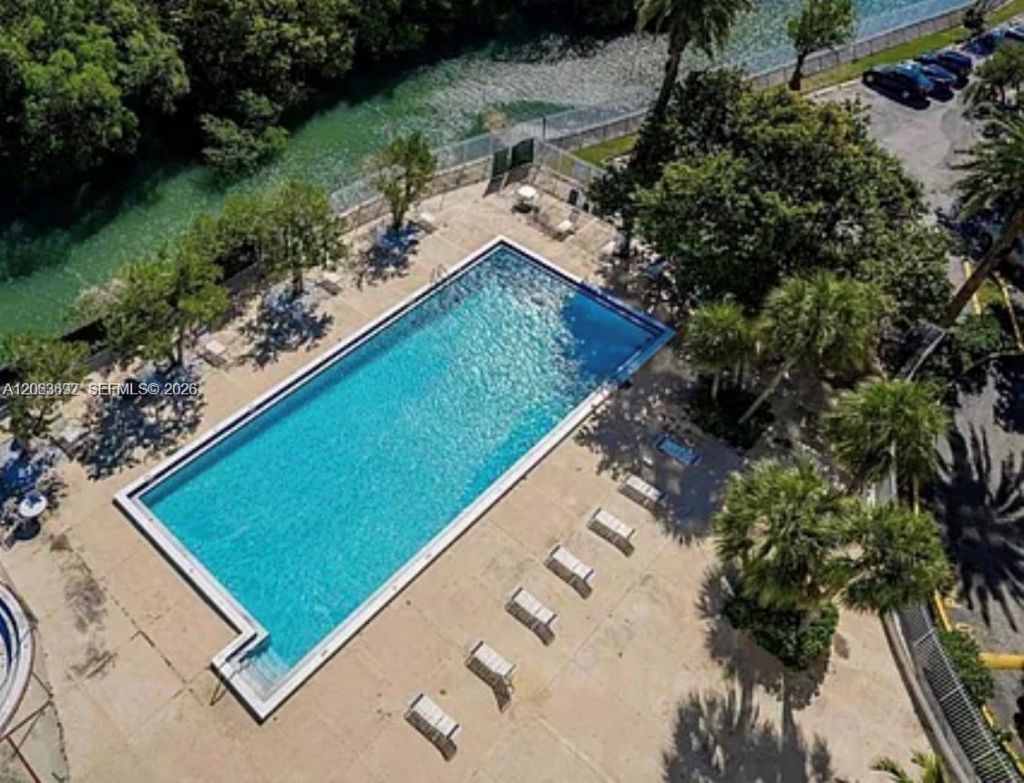 7441 Wayne Ave, Unit 14D, Miami Beach, FL 33141 Photo