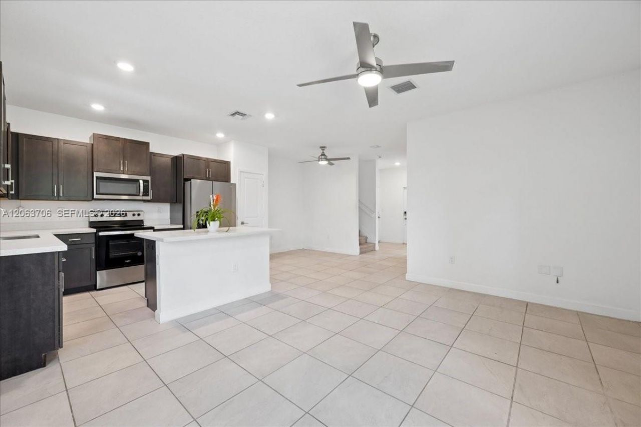 2478 SE 10th Ct, Homestead, FL 33035 Photo