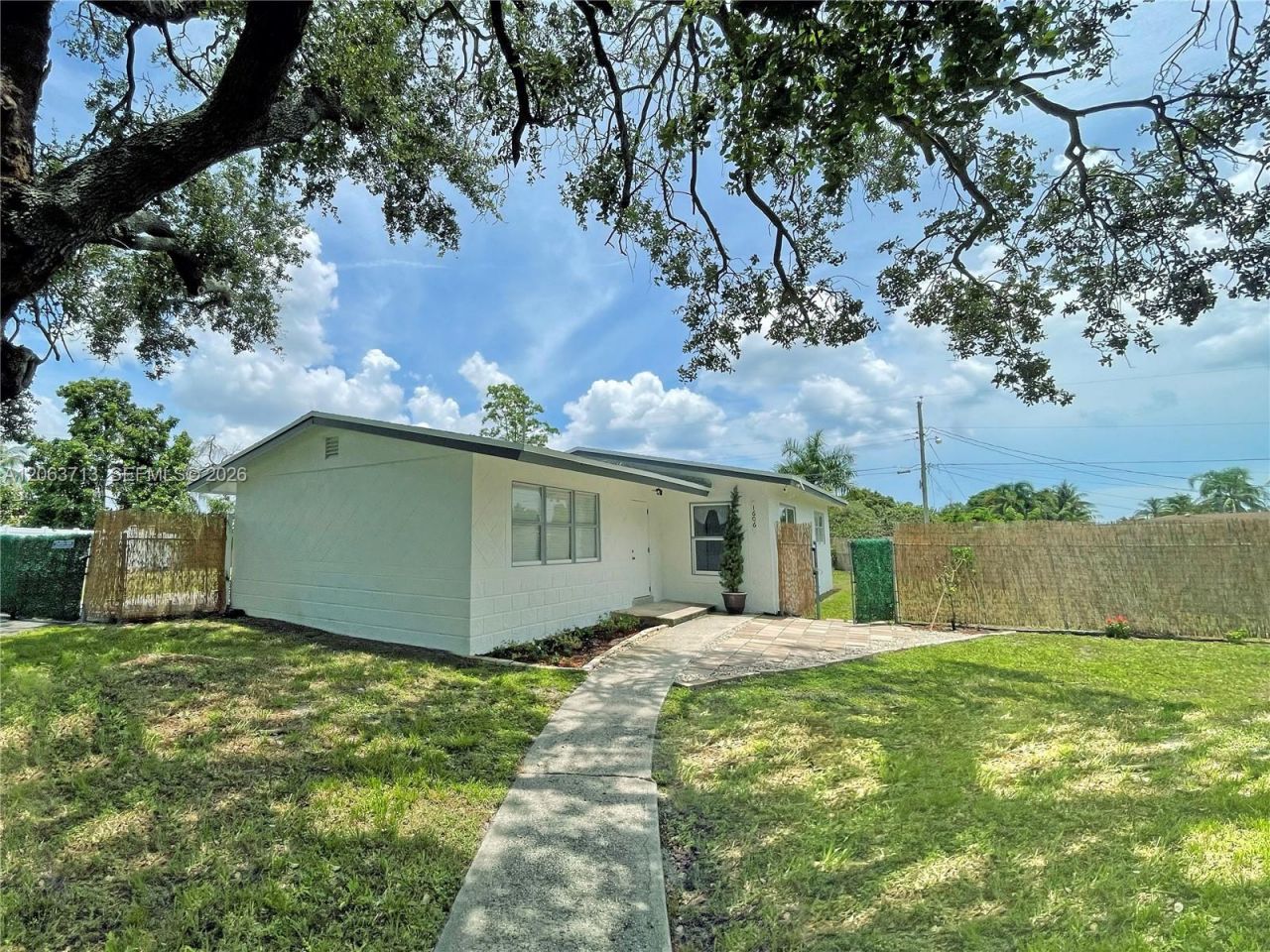 1606 NW 12th Ave, Fort Lauderdale, FL 33311 Photo