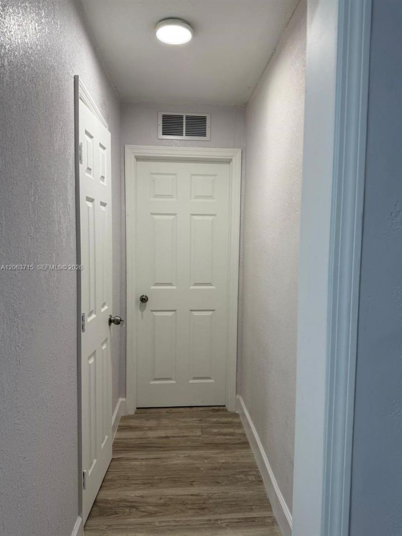 4000 NW 195th St , Unit 1, Miami Gardens, FL 33055 Photo