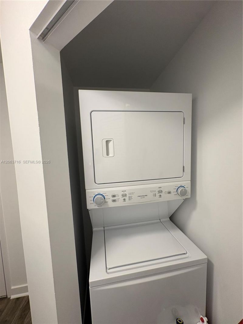 1111 SW 1st Ave, Unit 3014-N, Miami, FL 33130 Photo