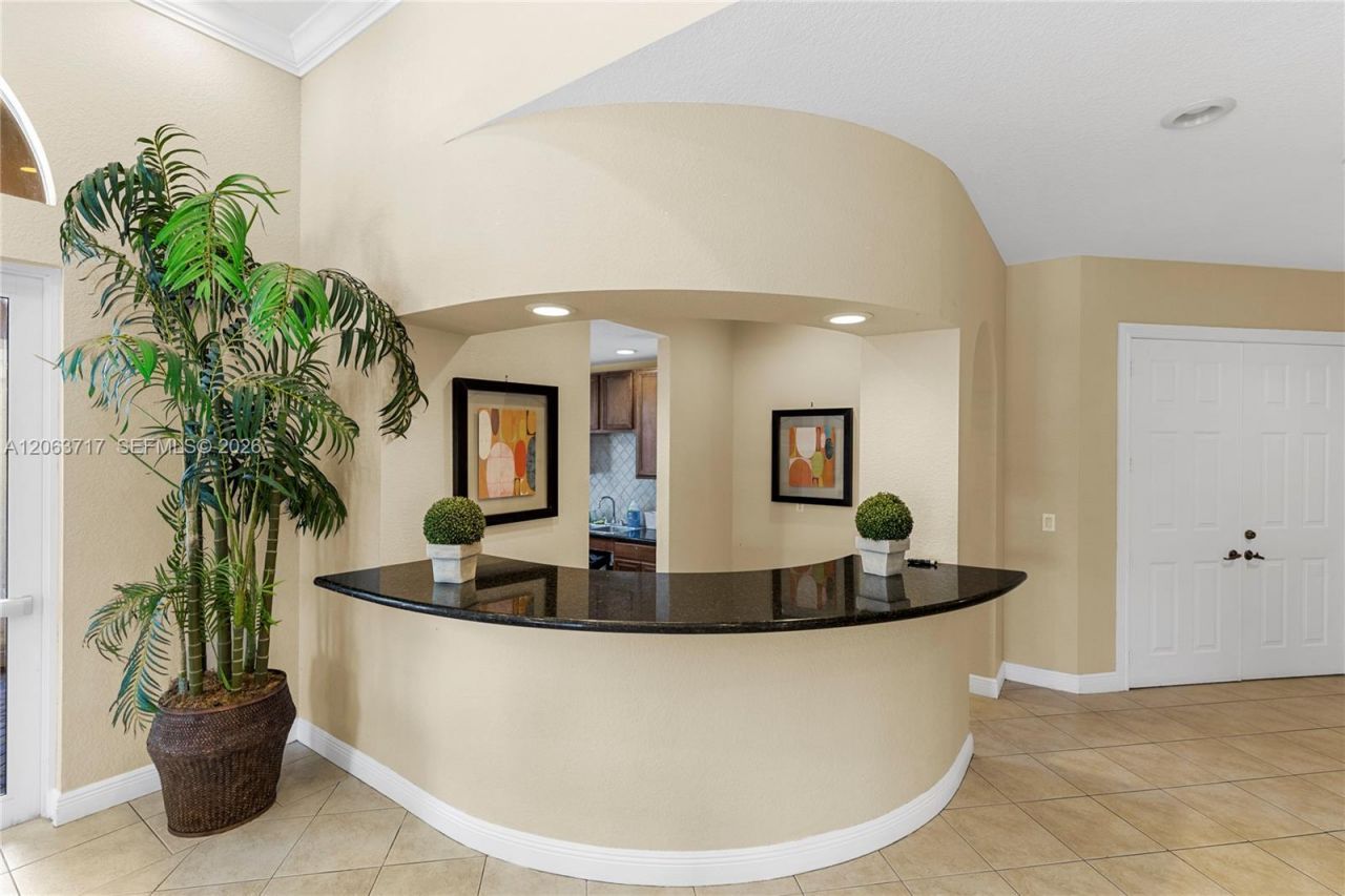 9052 Plymouth Pl, Unit 9052, Tamarac, FL 33321 Photo