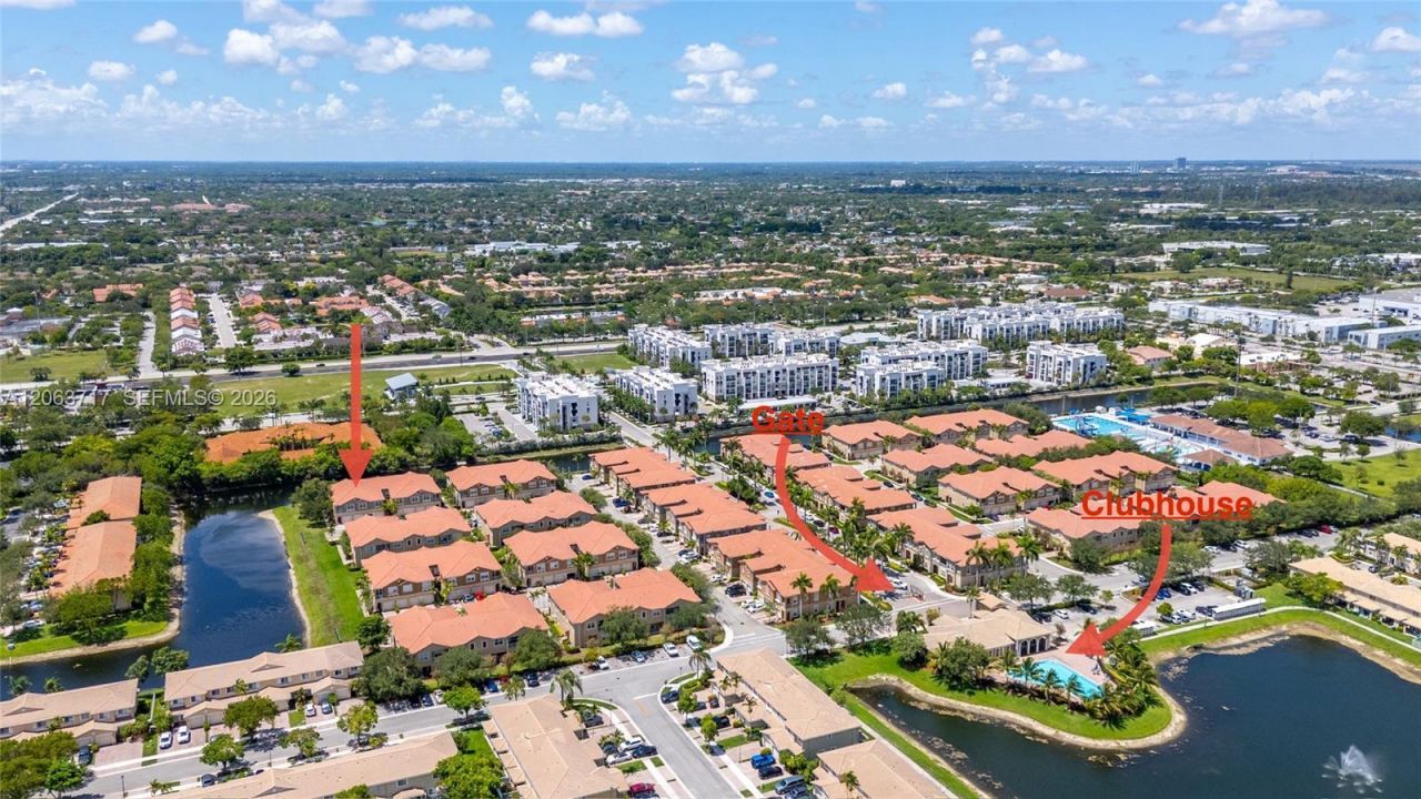 9052 Plymouth Pl, Unit 9052, Tamarac, FL 33321 Photo