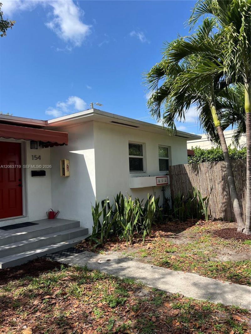 150 NE 59th St, Miami, FL 33137 Photo