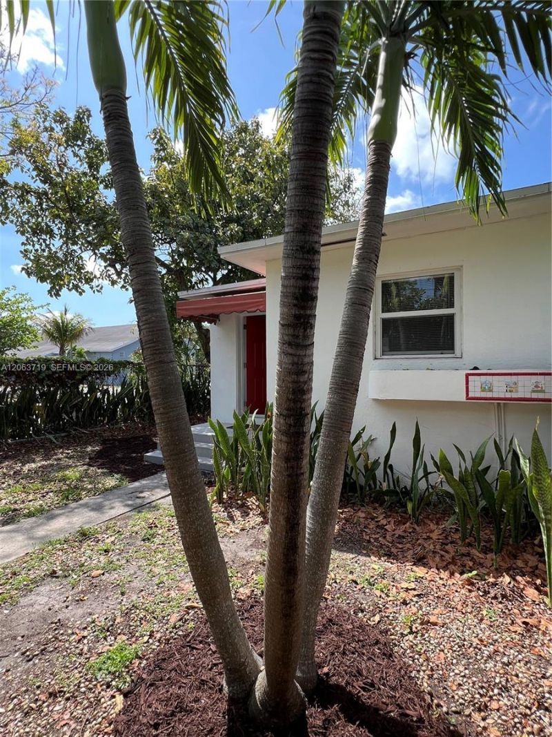 150 NE 59th St, Miami, FL 33137 Photo