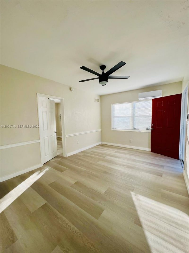 150 NE 59th St, Miami, FL 33137 Photo