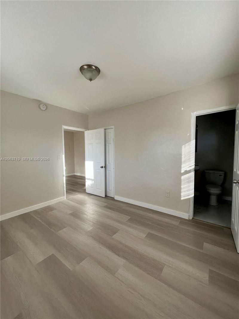150 NE 59th St, Miami, FL 33137 Photo