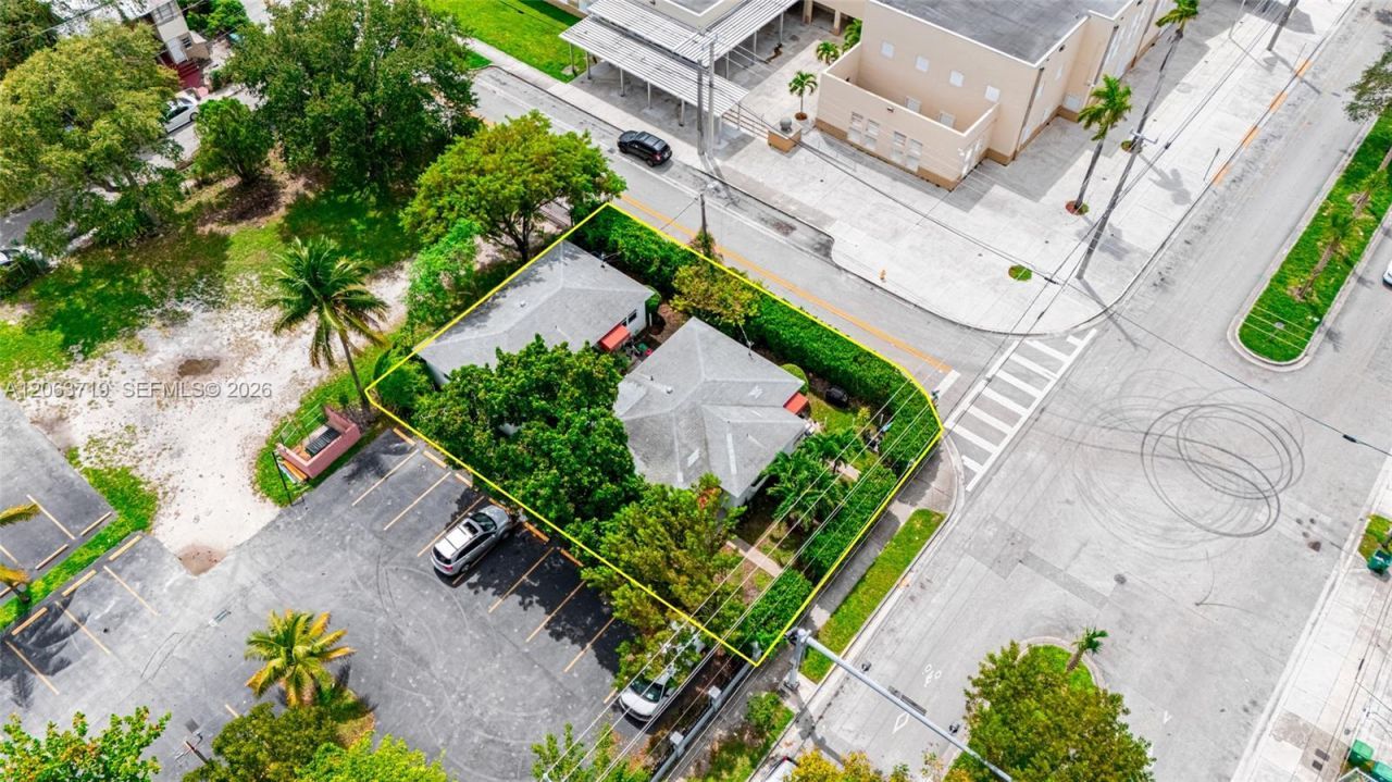 150 NE 59th St, Miami, FL 33137 Photo