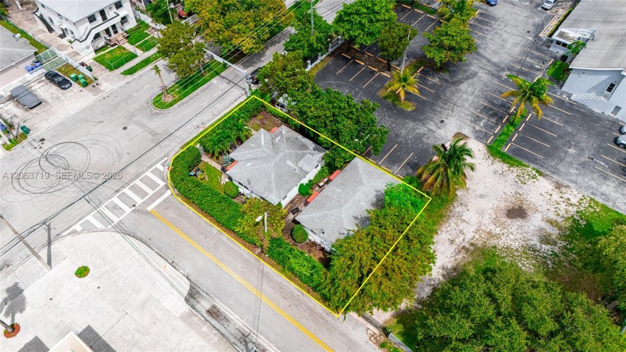 150 NE 59th St, Miami, FL 33137 Photo