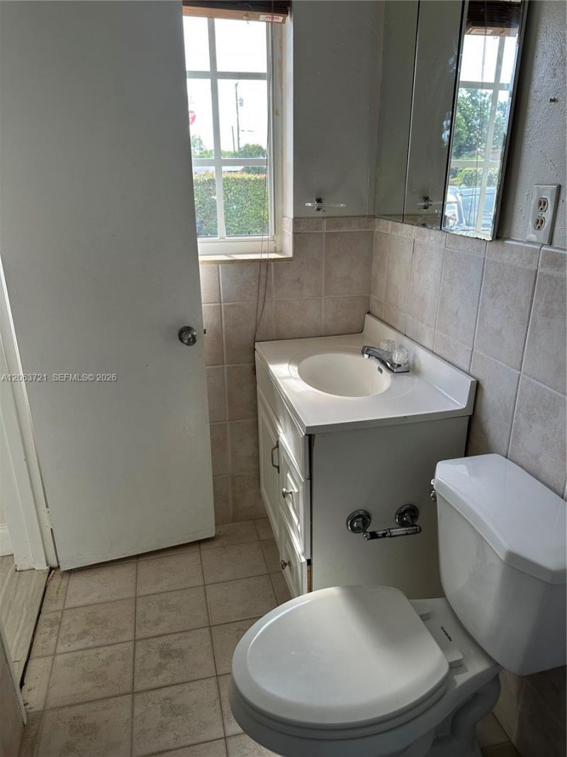 10321 SW 51st St, Miami, FL 33165 Photo