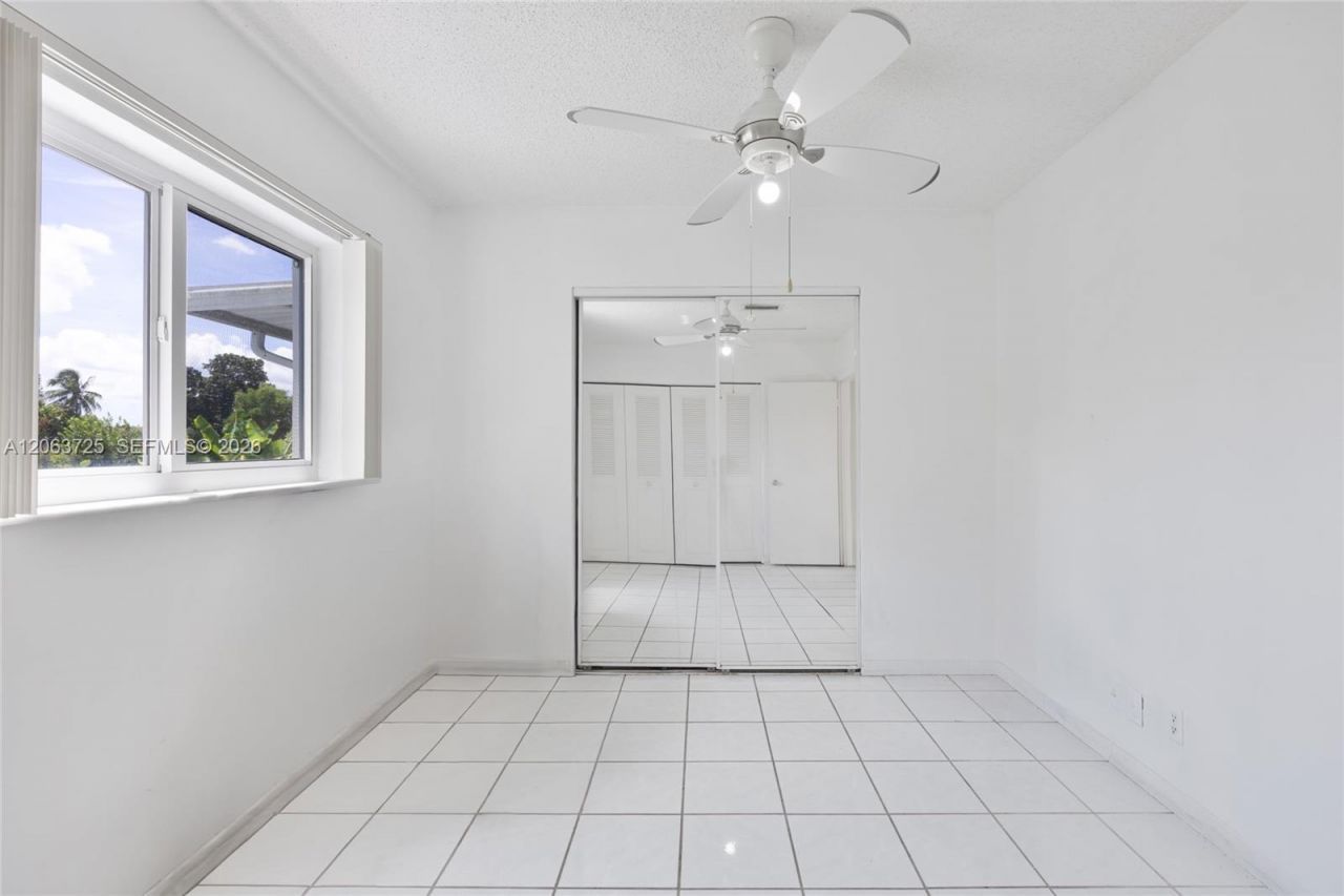 7100 NW 66th Ter, Tamarac, FL 33321 Photo