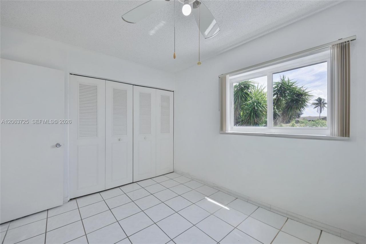 7100 NW 66th Ter, Tamarac, FL 33321 Photo